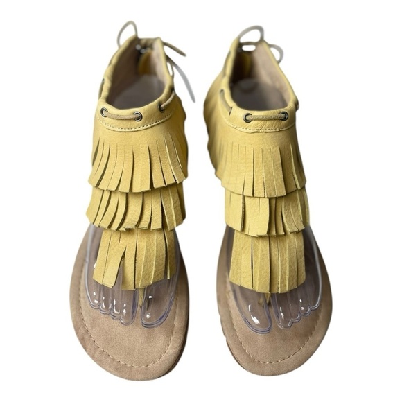 Caterpillar Women’s Jazmyne Light Yellow Leather Fringe Boho Sandals - Picture 2 of 9